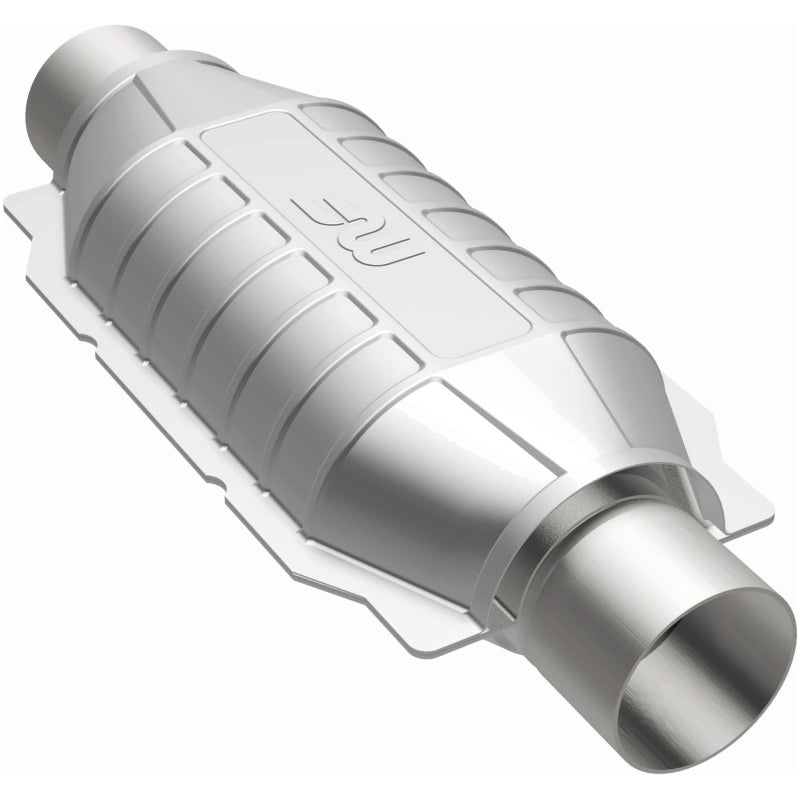 MagnaFlow Conv Universal 2.25 inch T2 Rear