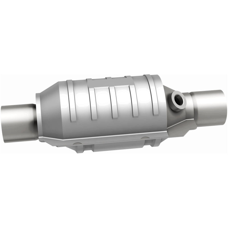 MagnaFlow Conv Universal 2.25 with 1-O2 Rear CA