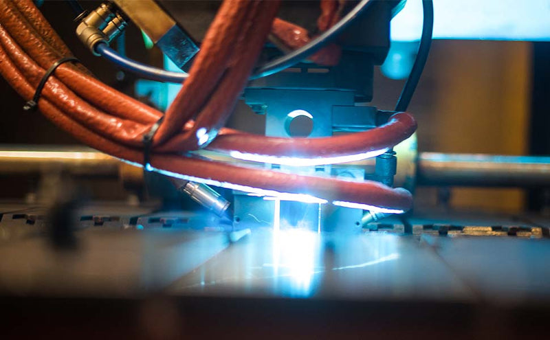 MagnaFlow 3in-4in Stainless Steel Transition 7in Long