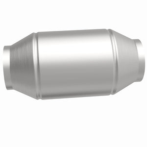 MagnaFlow Conv Universal 2.50 inch C/C CA Pre-OBDII