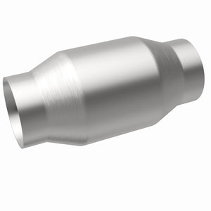MagnaFlow Conv Univ 2.75inch C/C Met.