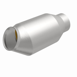 MagnaFlow Conv Univ 2.50inch C/A