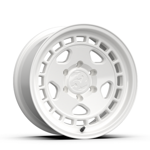 fifteen52 Turbomac HD Classic 17x8.5 / 5x150 BP / 0ET / 110.3mm CB / 4.75in BS / Classic White Wheel