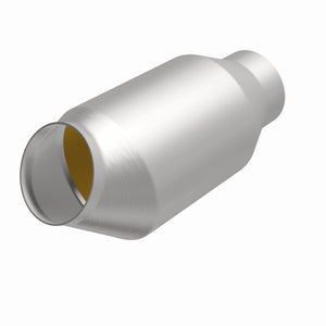 MagnaFlow Conv Univ 2.50inch C/A