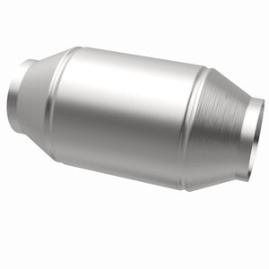 MagnaFlow Conv Universal 2.50 inch C/C CA Pre-OBDII