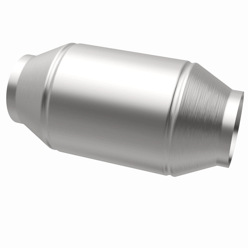 MagnaFlow Conv Universal 2.50 inch C/C CA Pre-OBDII