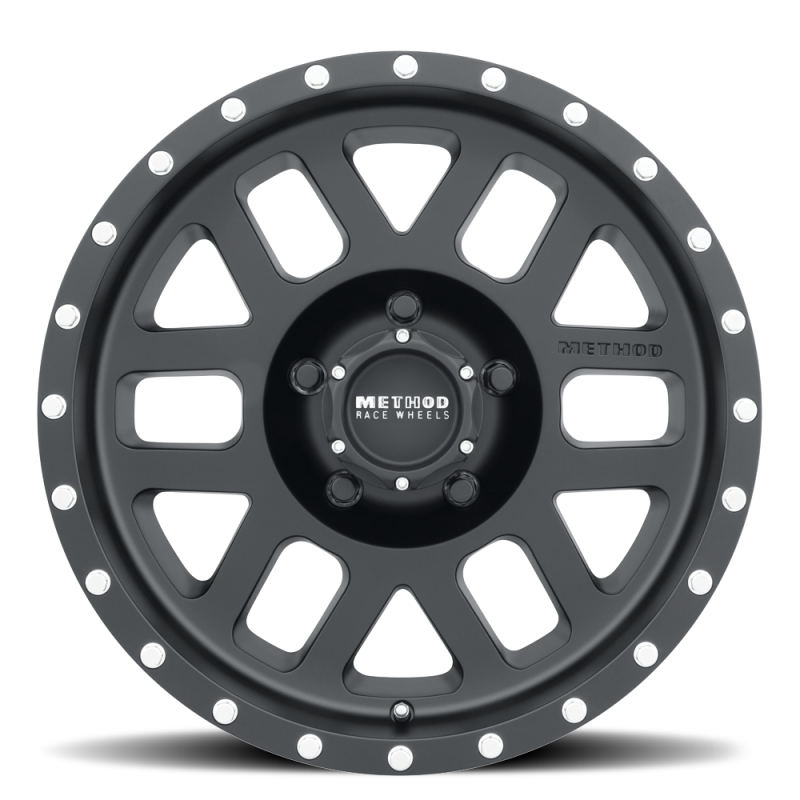 Method MR306 Mesh 18x9 -12mm Offset 5x5 94mm CB Matte Black Wheel