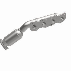MagnaFlow Conv Direct Fit 12-16 Hyundai Equus V8 5.0L Manifold