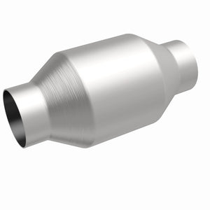 MagnaFlow Conv Univ 2.50inch C/C Met.