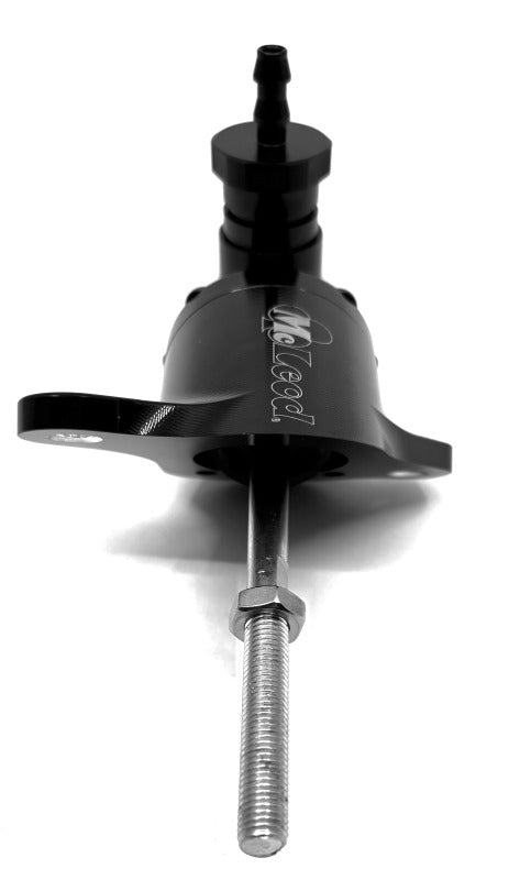 McLeod Master Cylinderer 3/4in Bore For Remote Reservoir w/8 Hole Flange Included