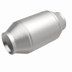 MagnaFlow Conv Universal 2.50 inch C/C CA Pre-OBDII