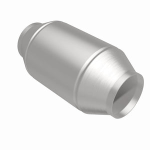 MagnaFlow Conv Universal 2.50 inch C/C CA Pre-OBDII