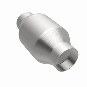 MagnaFlow Conv Univ 2.25inch C/C Met.