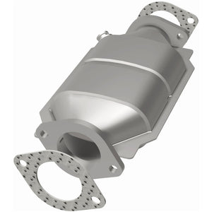 MagnaFlow Conv DF 97-99 Nissan Maxima Rear