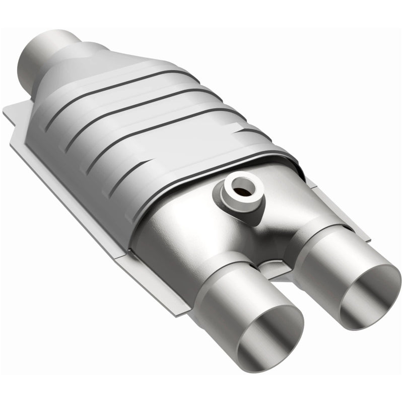 MagnaFlow Conv Universal 2.5 inch/2 inch S/D PC2 Rear